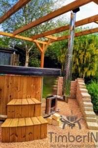 Wood fired hot tub with jets – timberin rojal (1)