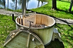 Wooden hot tub basic model made of siberian spruce larch 13