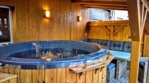 Electric Outdoor Hot Tub Spa (4)