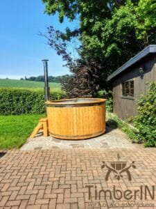 Wooden hot tub with jets jacuzzi (1)