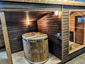 Modern Outdoor Garden Sauna (12)